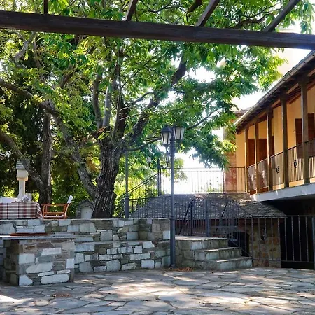 Lodge Mountain Agrokipio At Milies Of Mt. Pelion Miléai