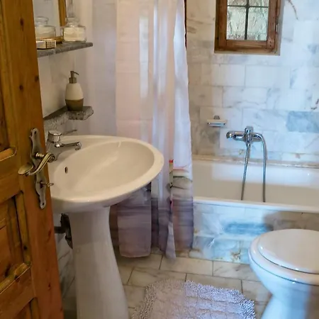 Lodge Mountain Agrokipio At Milies Of Mt. Pelion *